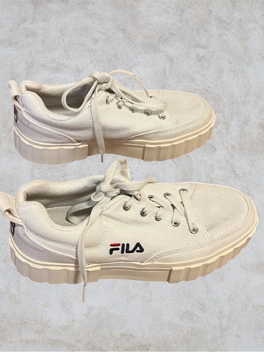 FILA Cream/Off-White Low-Top Platform Sneakers